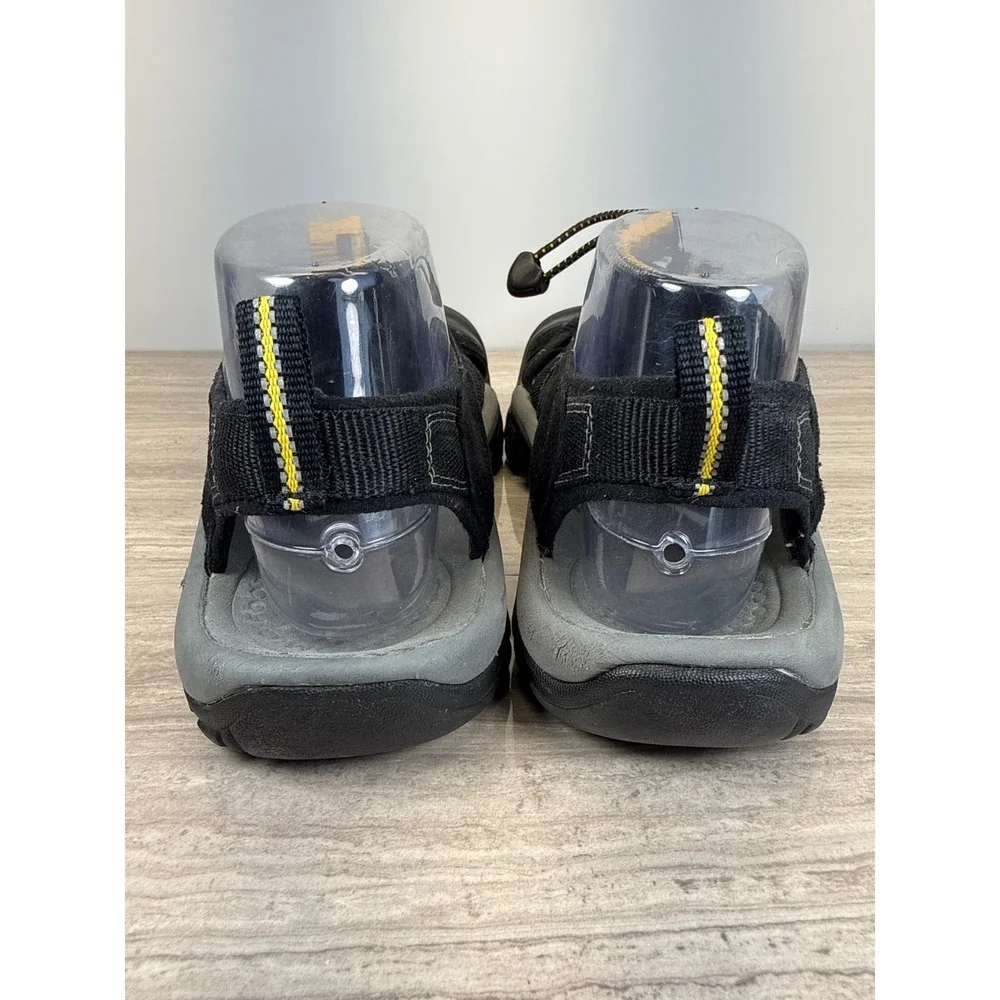 KEEN Newport H2 Water Trail Sandals Black Yellow Bungee Hiking Gorpcore Mens 9.5